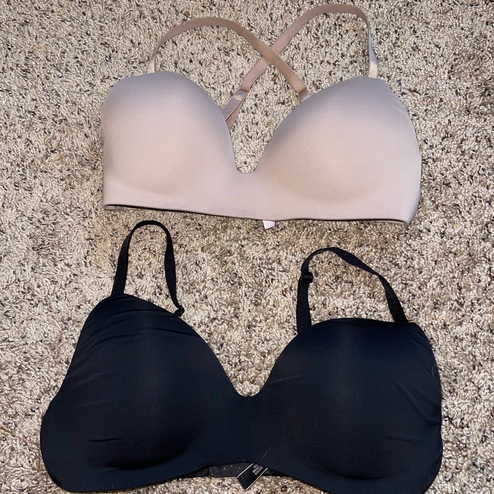 Victoria Secret wireless push up bras